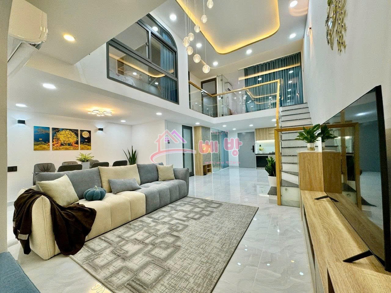 SKY GARDEN 1 푸미흥