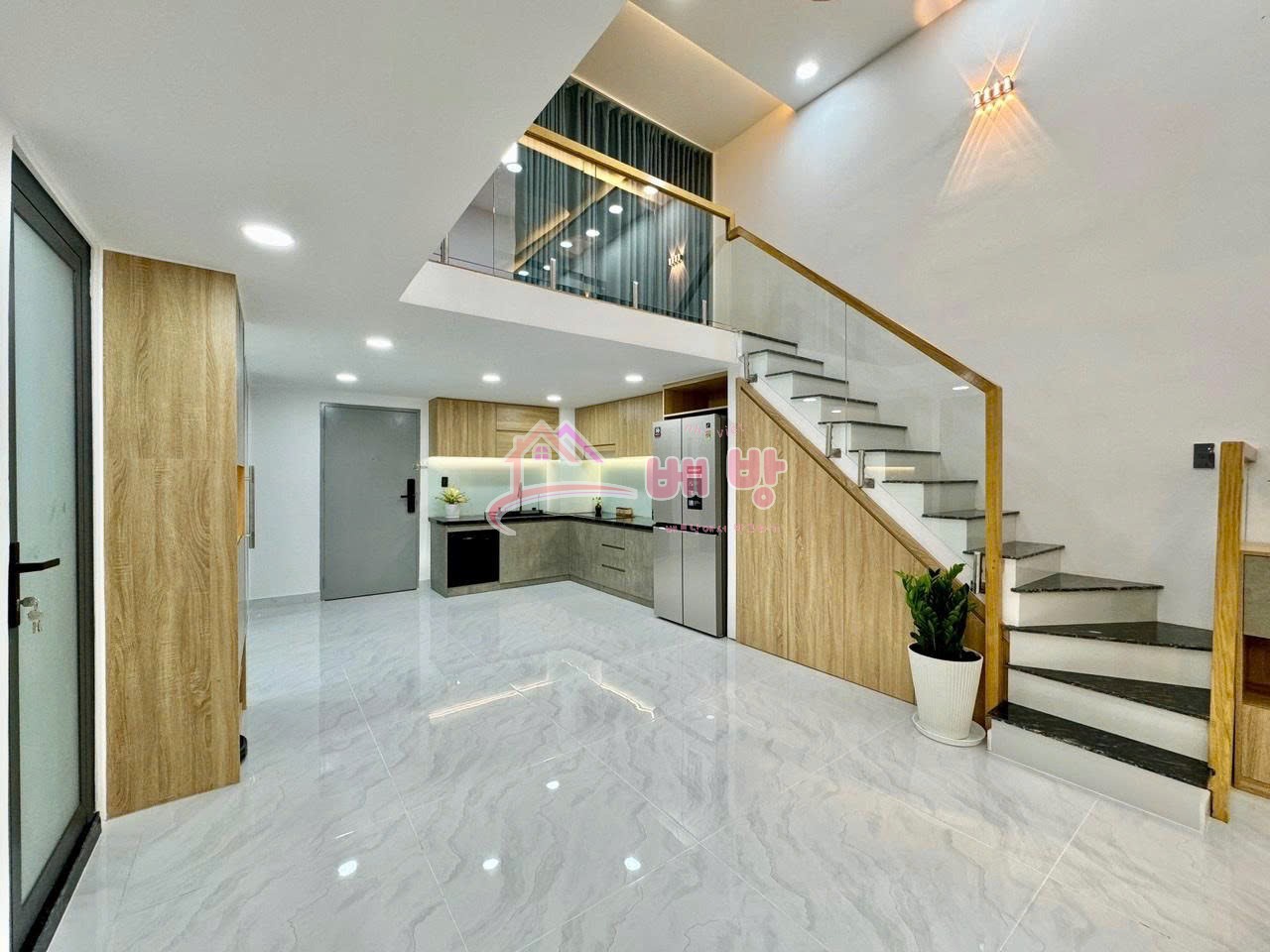 SKY GARDEN 1 푸미흥 5